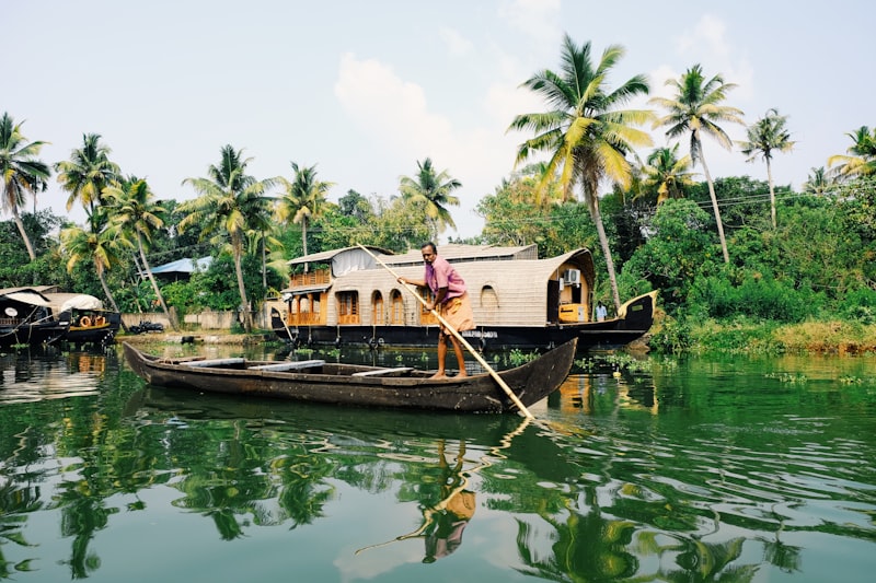South India - Temples and Backwaters